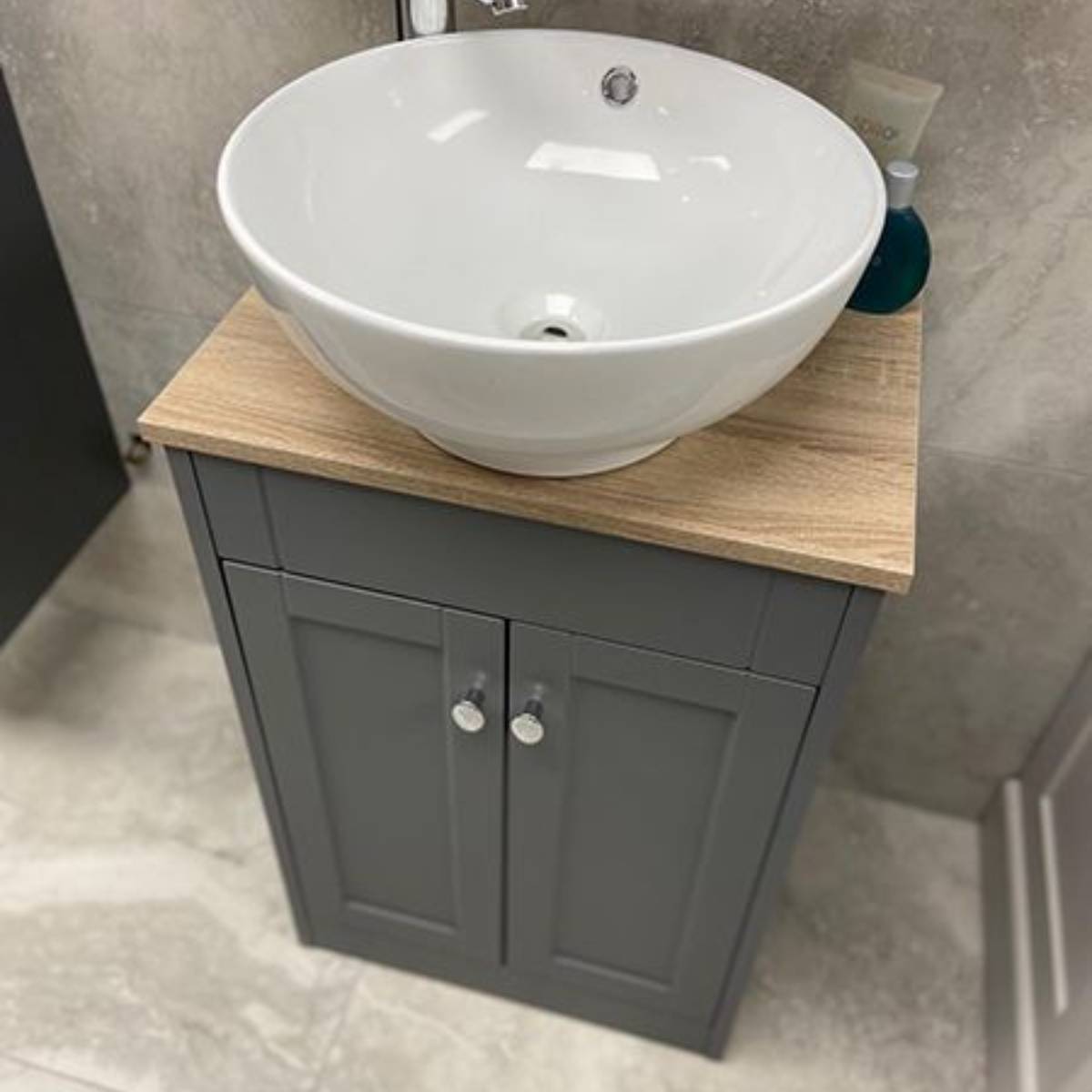 Shelbourne 510mm Traditional Vanity Unit